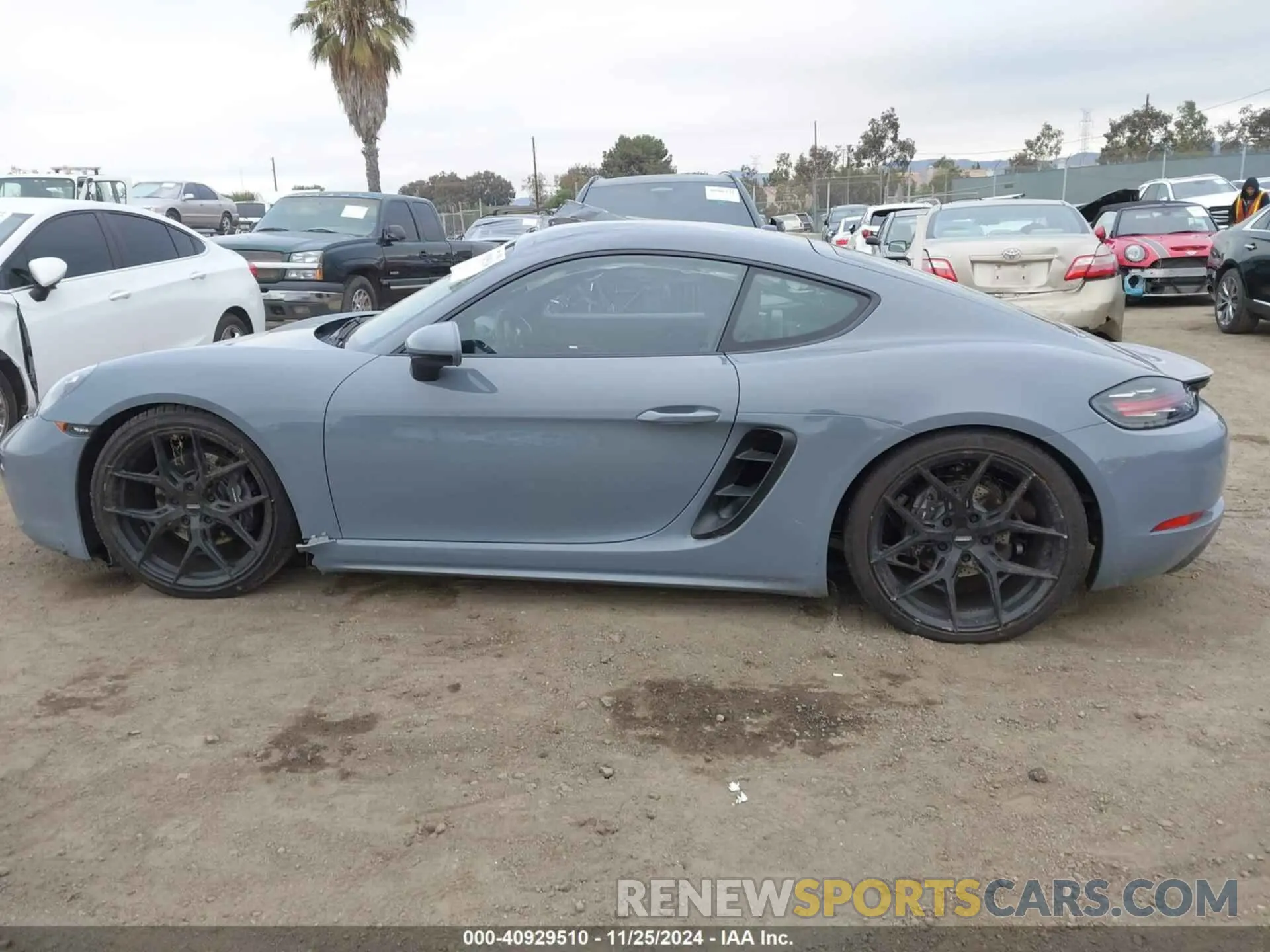 14 Фотография поврежденного автомобиля WP0AA2A82PS260108 PORSCHE 718 CAYMAN 2023
