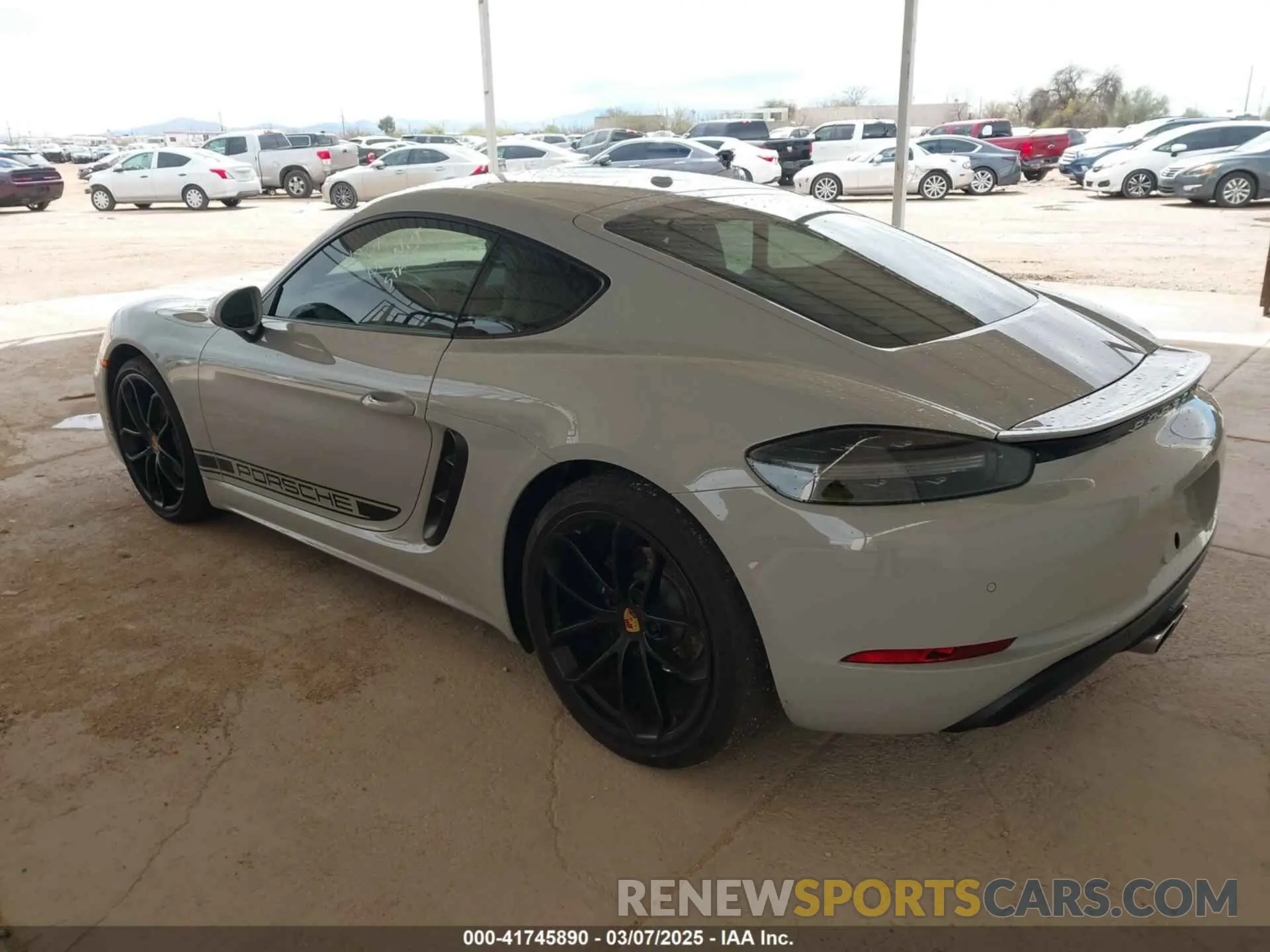 3 Фотография поврежденного автомобиля WP0AA2A83RK255017 PORSCHE 718 CAYMAN 2024