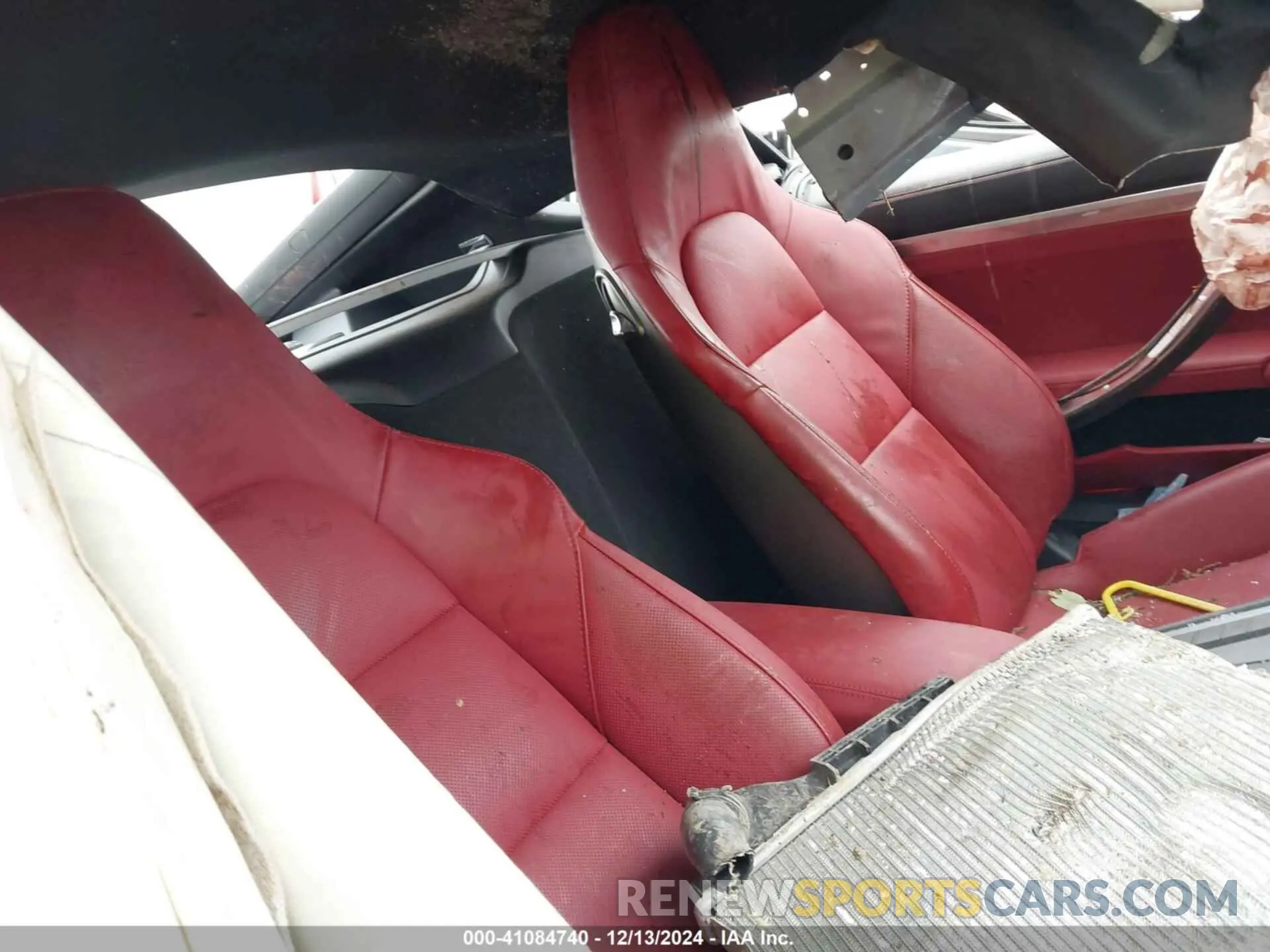 8 Фотография поврежденного автомобиля WP0AA2A88RK255563 PORSCHE 718 CAYMAN 2024