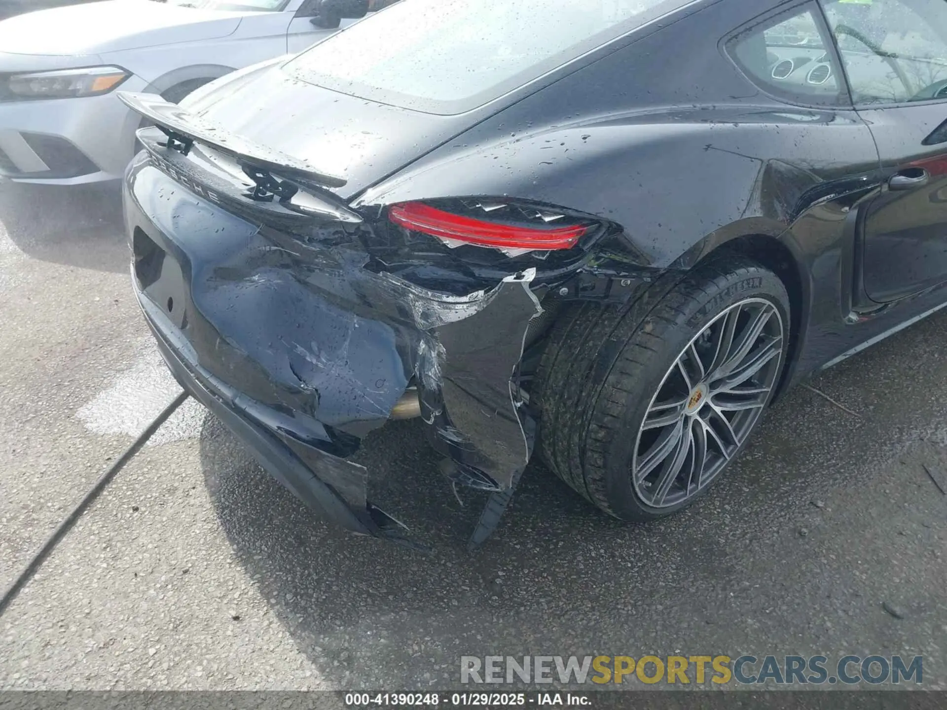 6 Photograph of a damaged car WP0AA2A89RK255443 PORSCHE 718 CAYMAN 2024