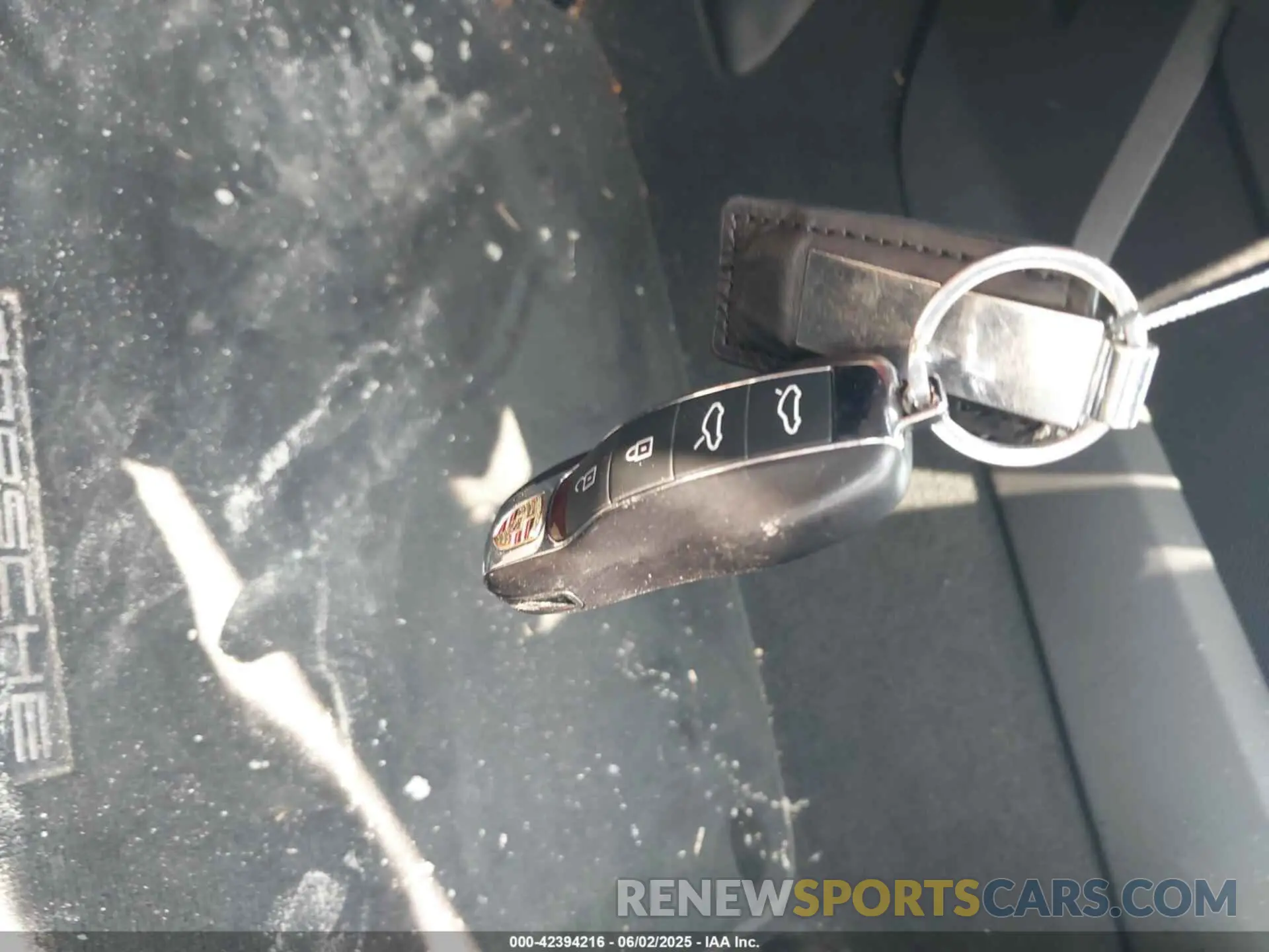 11 Photograph of a damaged car WP0CC2A80LS240291 PORSCHE 718 SPYDER 2020