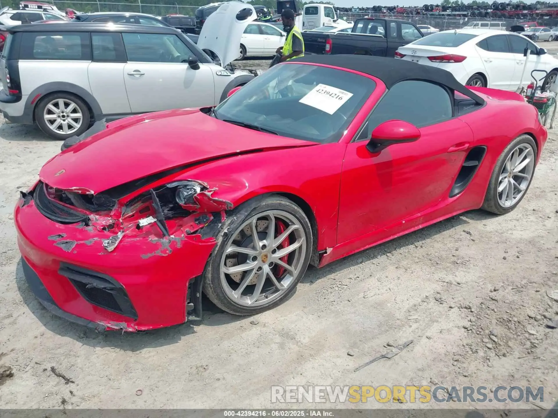 2 Photograph of a damaged car WP0CC2A80LS240291 PORSCHE 718 SPYDER 2020
