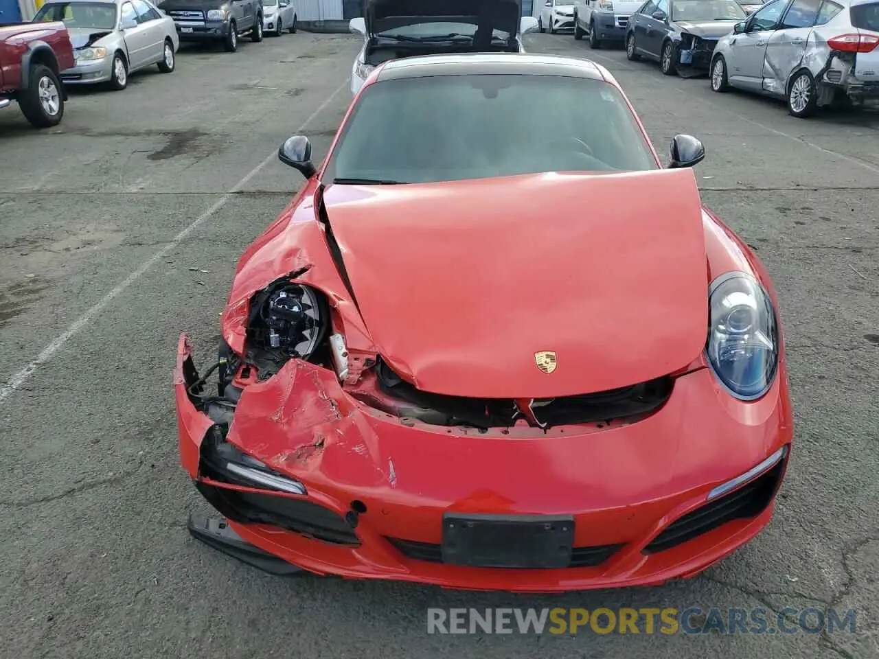 5 Photograph of a damaged car WP0AA2A91KS103347 PORSCHE 911 2019