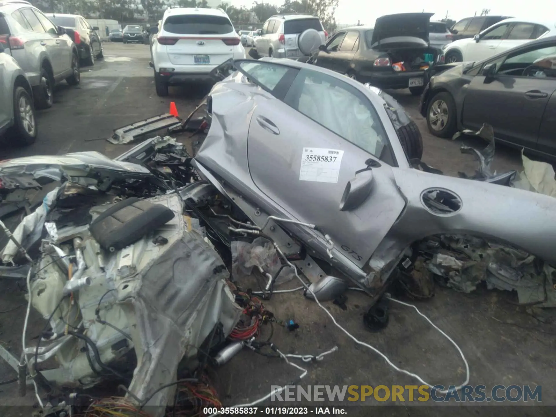 6 Photograph of a damaged car WP0AB2A91KS115320 PORSCHE 911 2019
