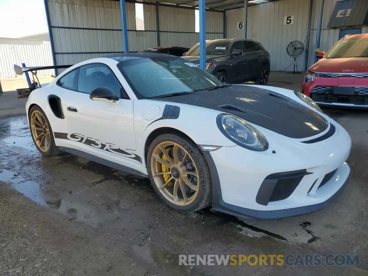 4 Photograph of a damaged car WP0AF2A92KS164501 PORSCHE 911 2019