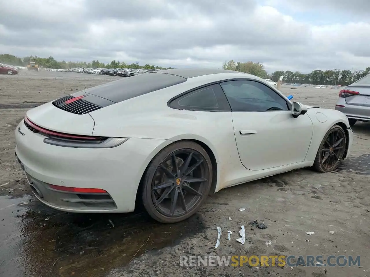 3 Фотография поврежденного автомобиля WP0AB2A96LS228150 PORSCHE 911 2020