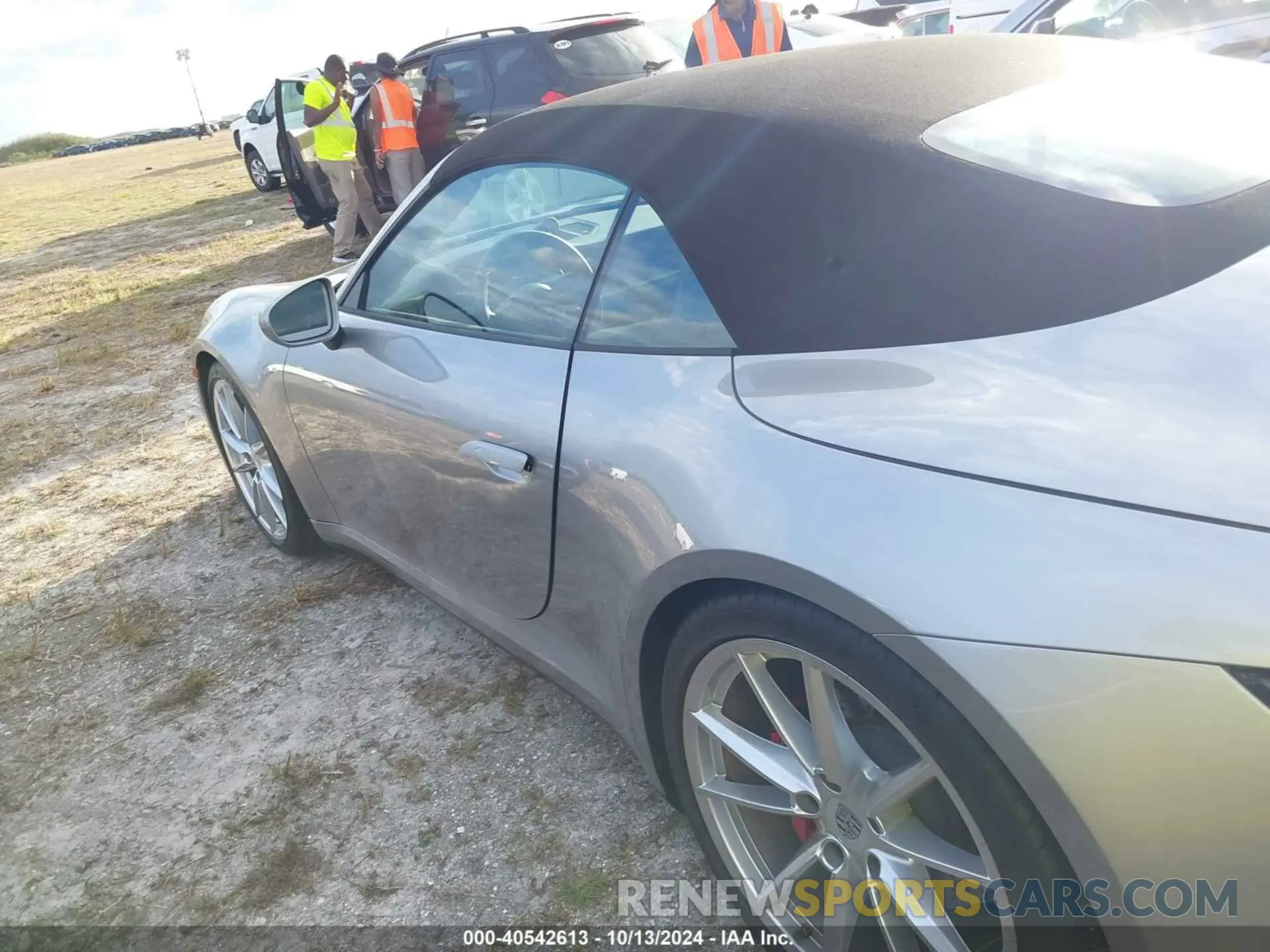 14 Фотография поврежденного автомобиля WP0CB2A90LS263274 PORSCHE 911 2020