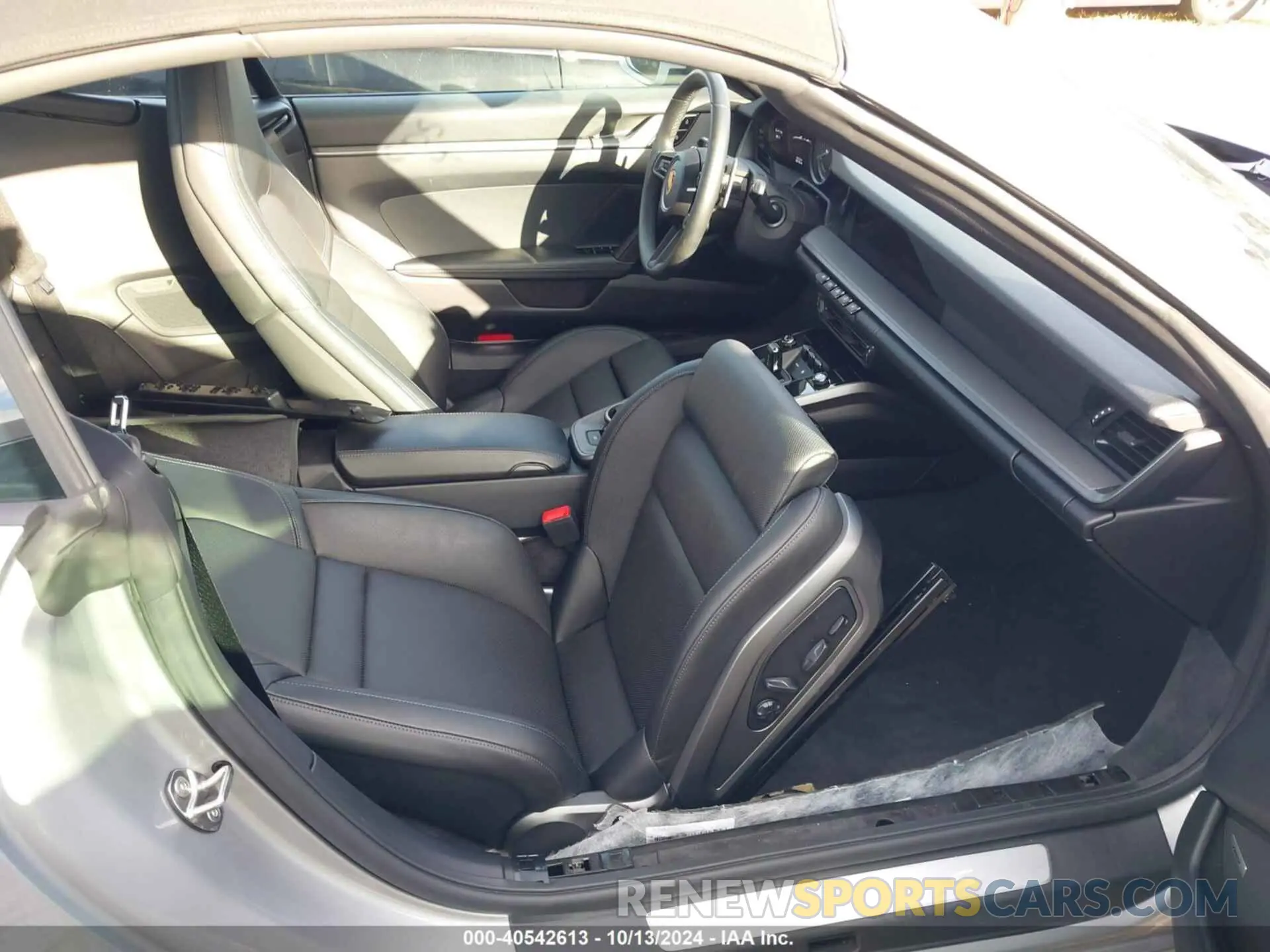5 Фотография поврежденного автомобиля WP0CB2A90LS263274 PORSCHE 911 2020