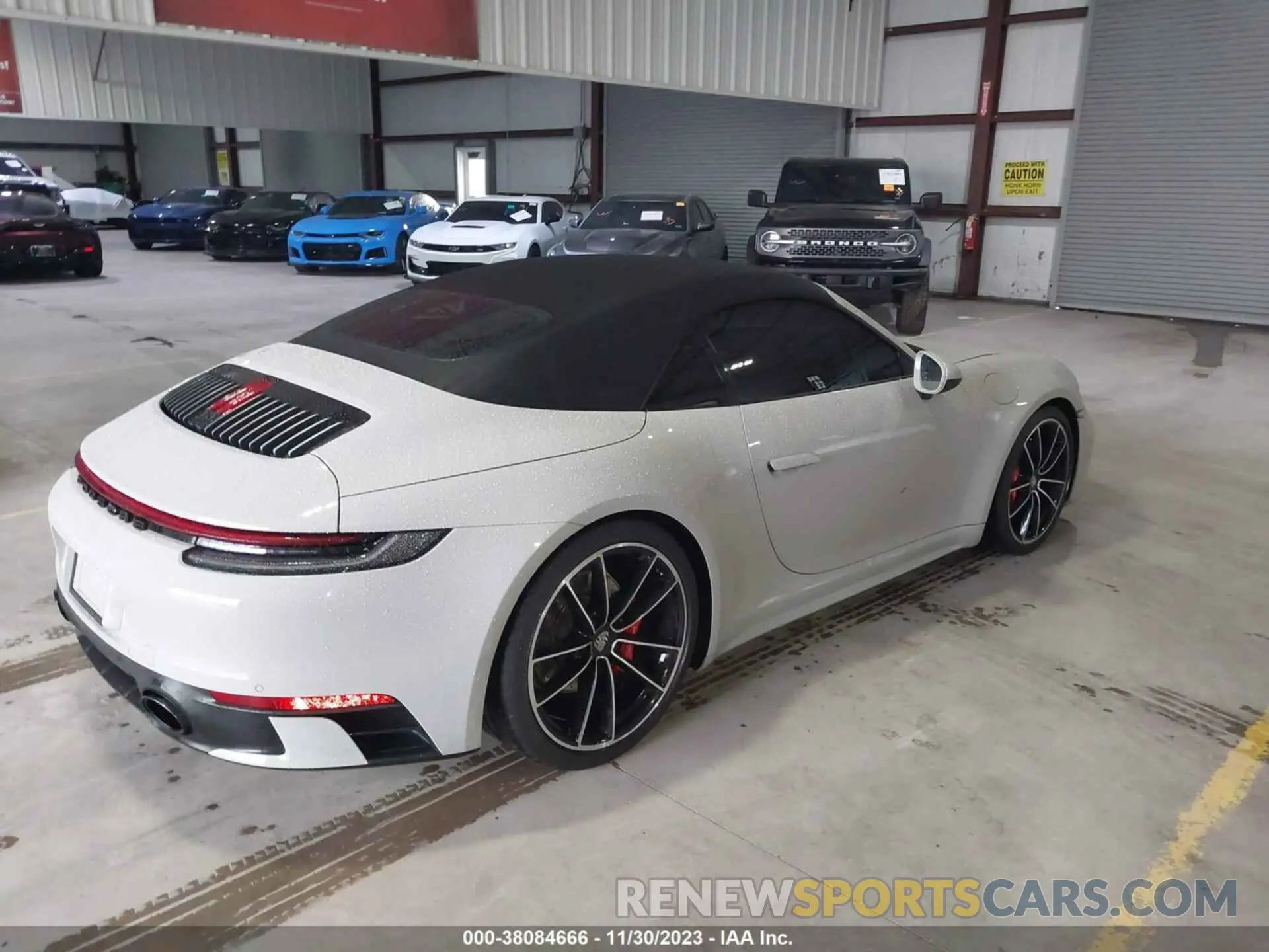 4 Photograph of a damaged car WP0CB2A93LS263754 PORSCHE 911 2020