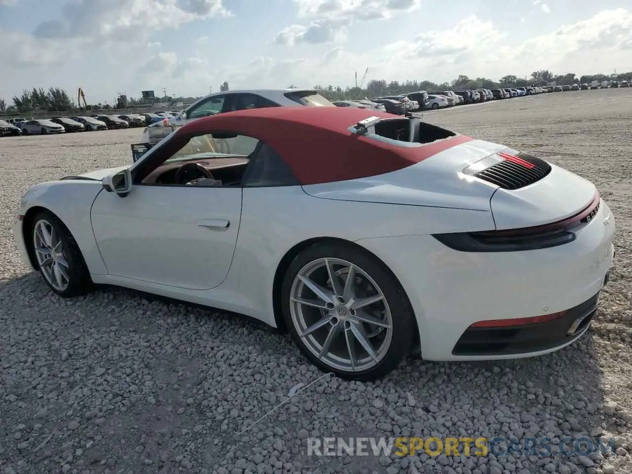 2 Photograph of a damaged car WP0CA2A90NS236176 PORSCHE 911 2022