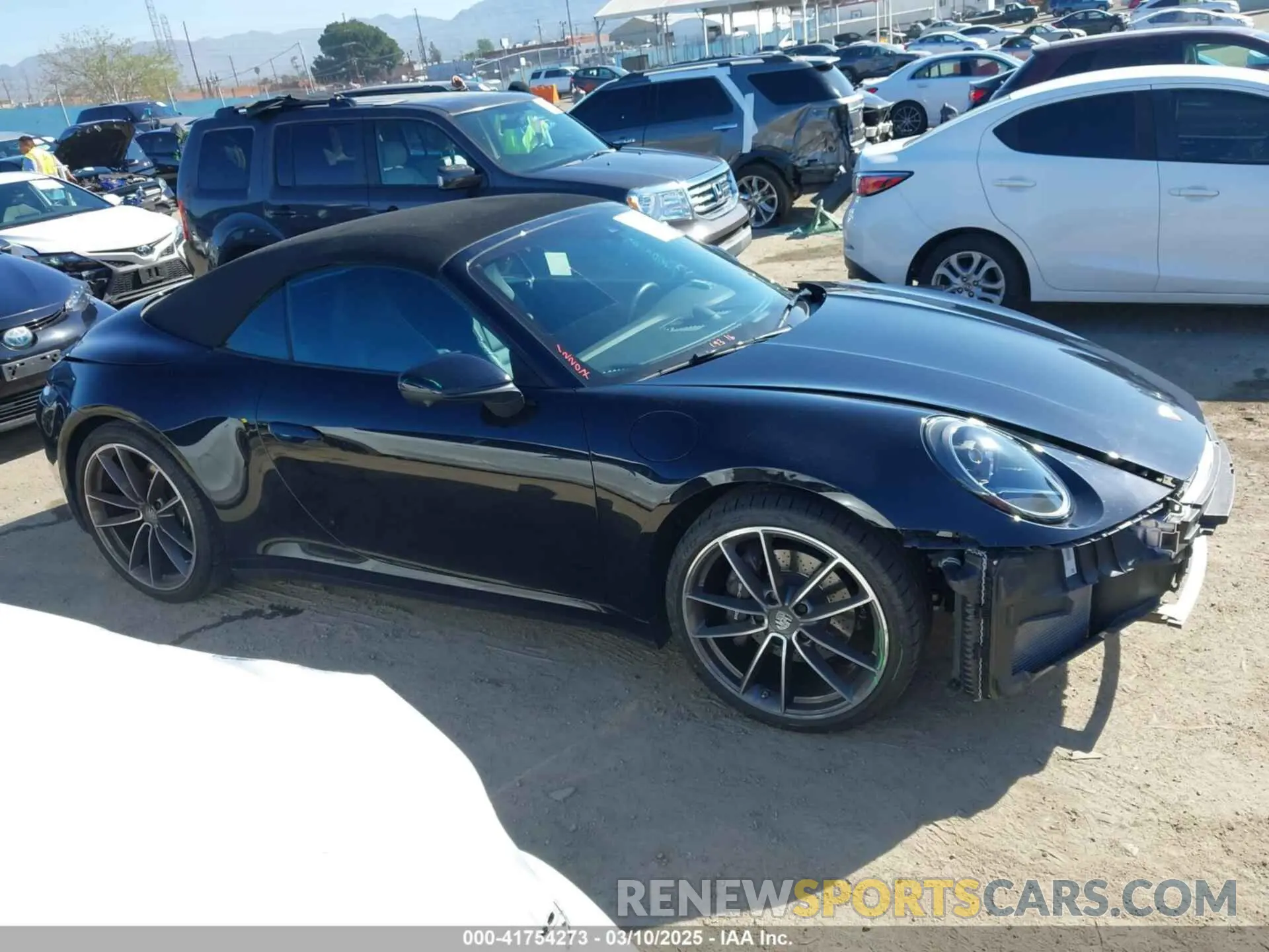 14 Photograph of a damaged car WP0CA2A95NS237100 PORSCHE 911 2022