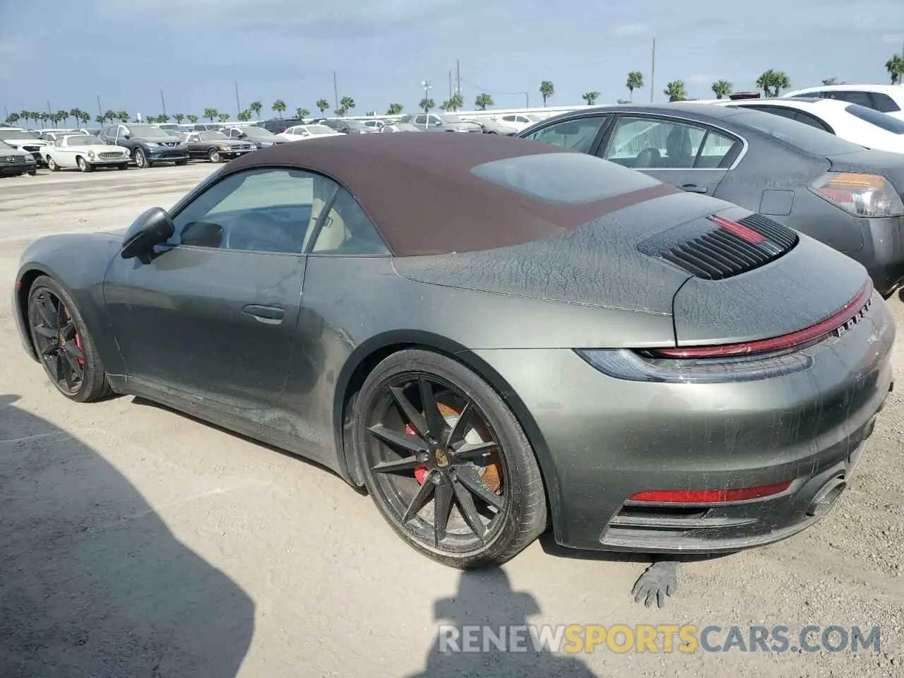 2 Photograph of a damaged car WP0CB2A91NS245207 PORSCHE 911 2022