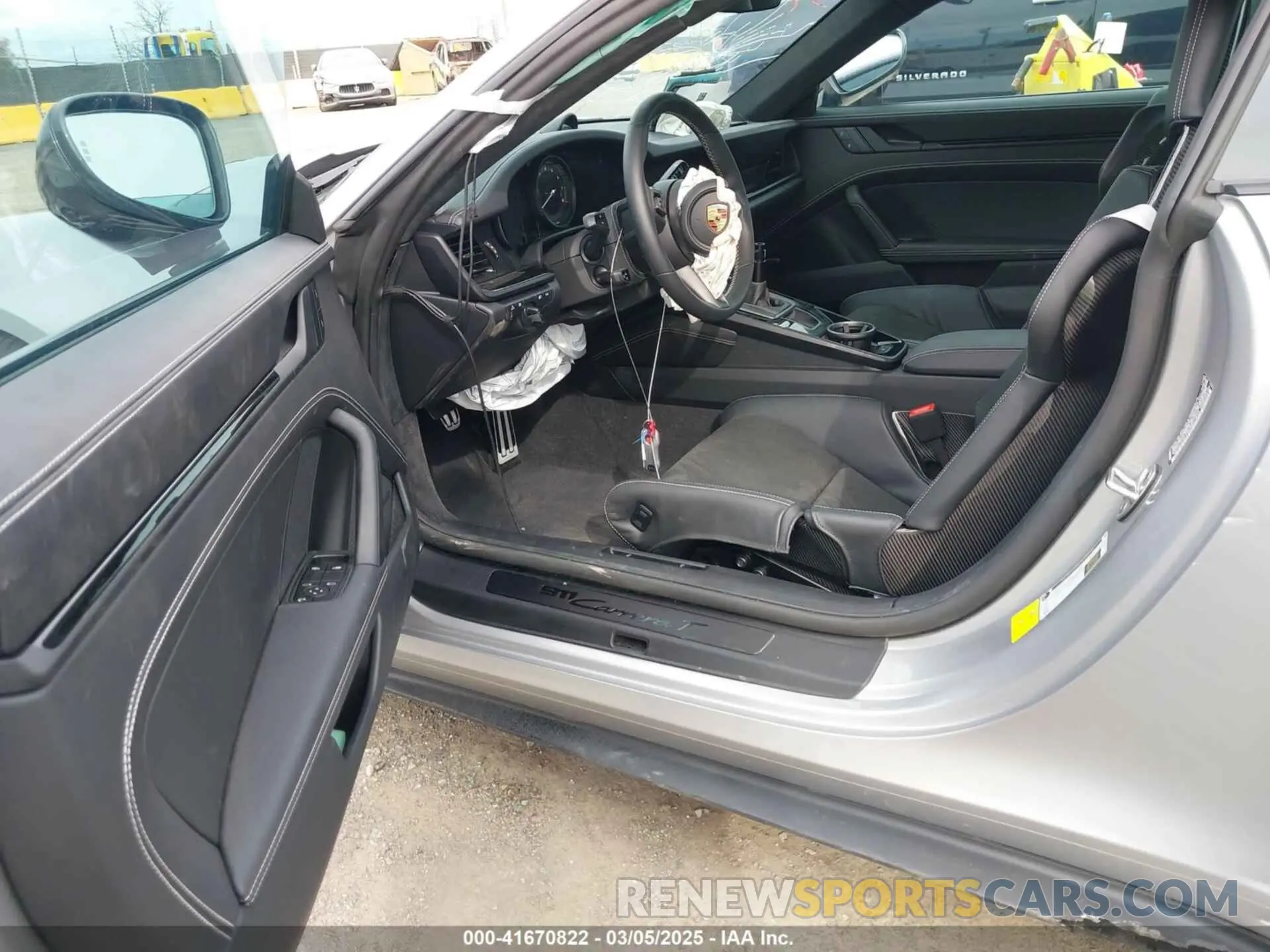 5 Photograph of a damaged car WP0AA2A95RS207849 PORSCHE 911 2024