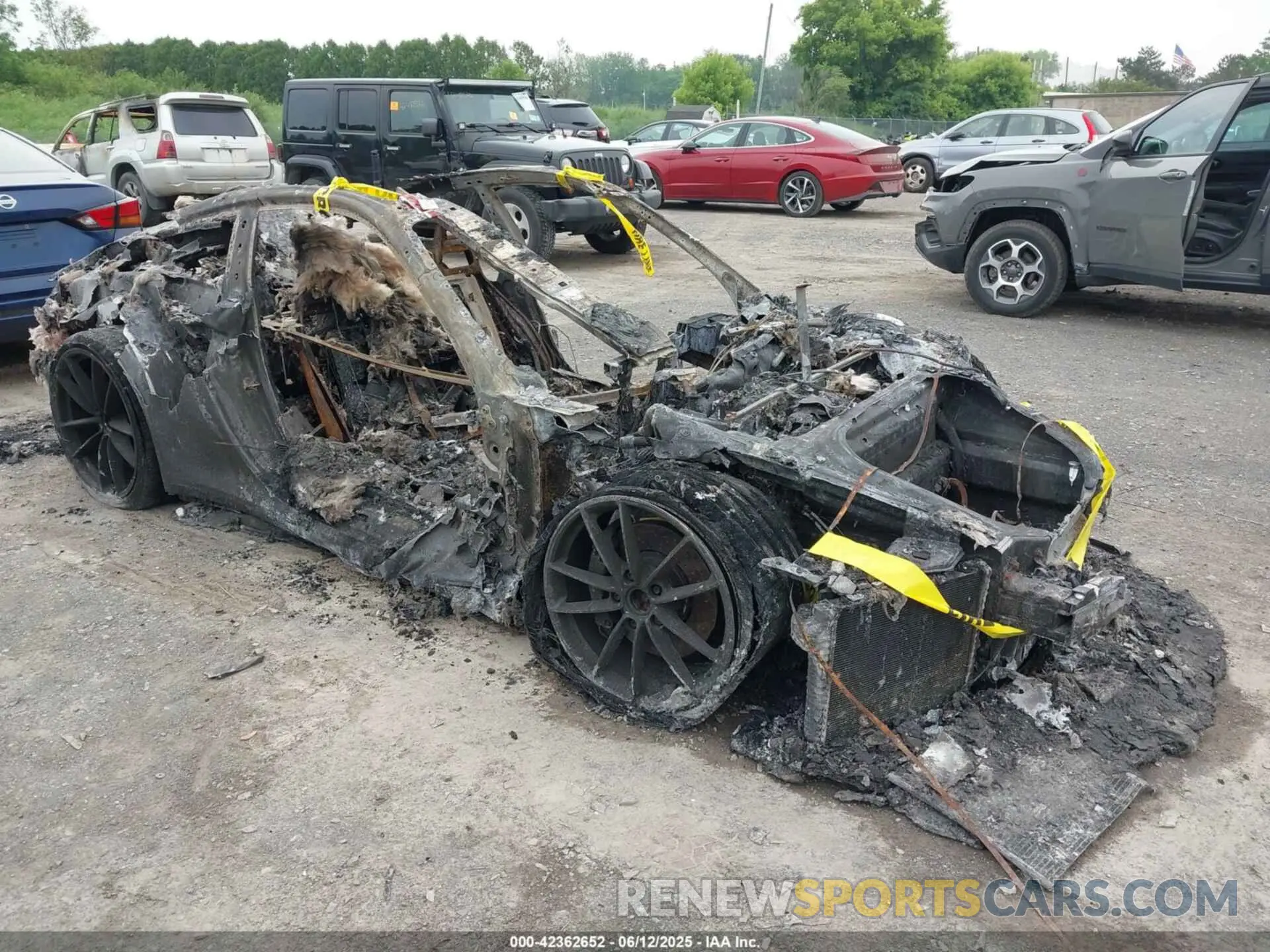 1 Photograph of a damaged car WP0AB2A99RS219239 PORSCHE 911 2024