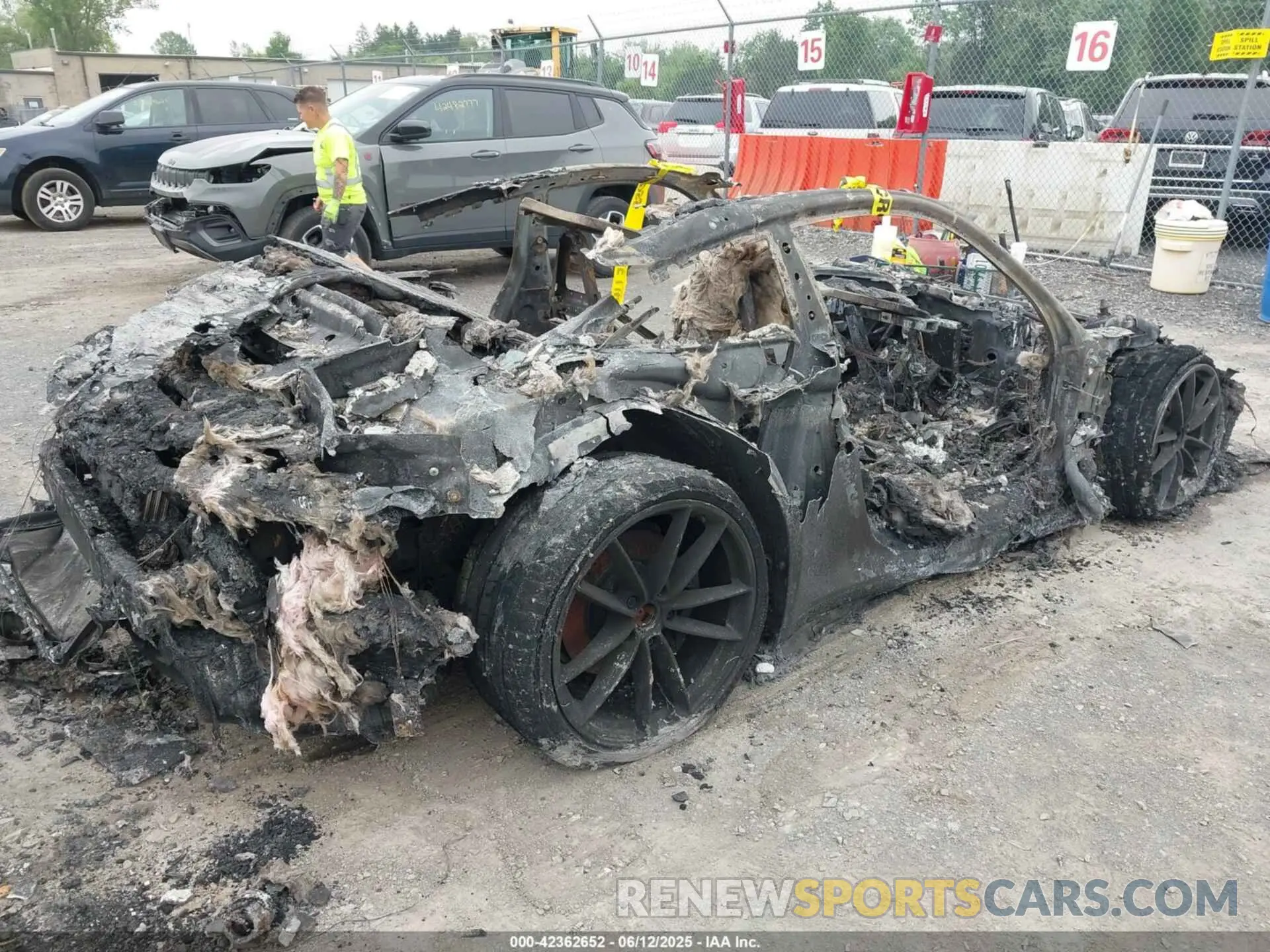 4 Photograph of a damaged car WP0AB2A99RS219239 PORSCHE 911 2024