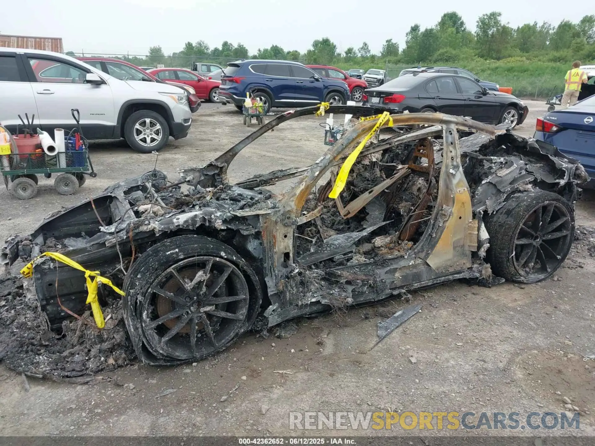 6 Photograph of a damaged car WP0AB2A99RS219239 PORSCHE 911 2024
