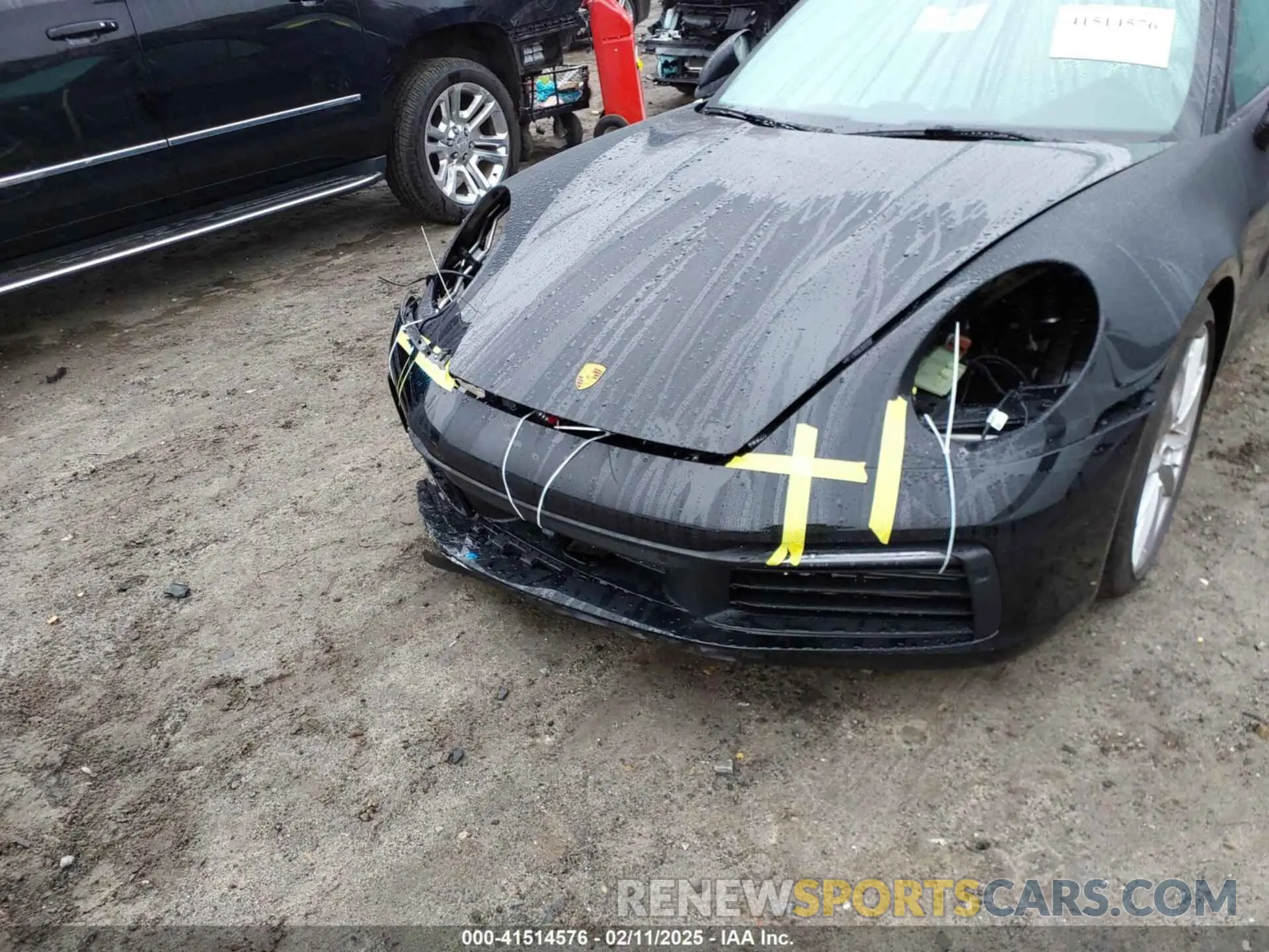 18 Photograph of a damaged car WP0CB2A91RS245259 PORSCHE 911 2024