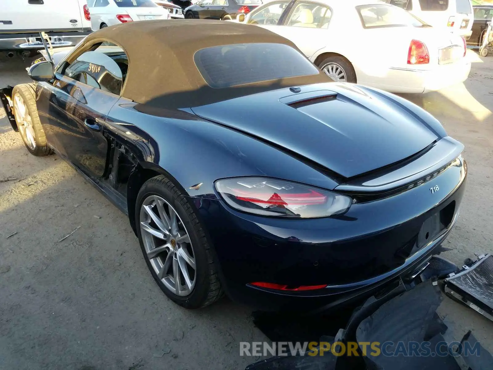 3 Фотография поврежденного автомобиля WP0CA2A83KS210416 PORSCHE BOXSTER 2019