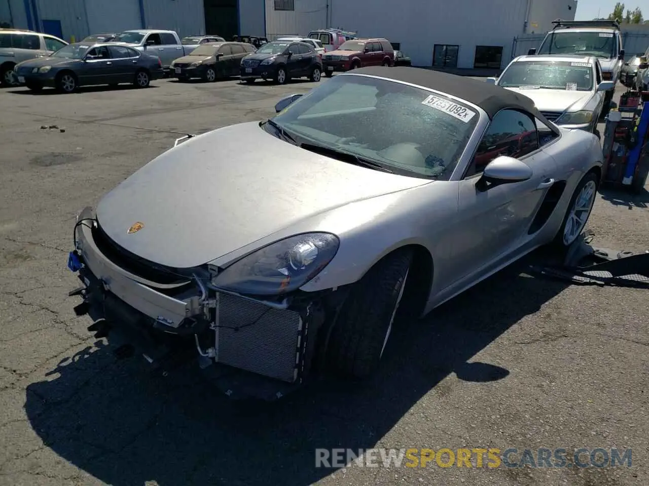 2 Фотография поврежденного автомобиля WP0CC2A83MS240237 PORSCHE BOXSTER 2021
