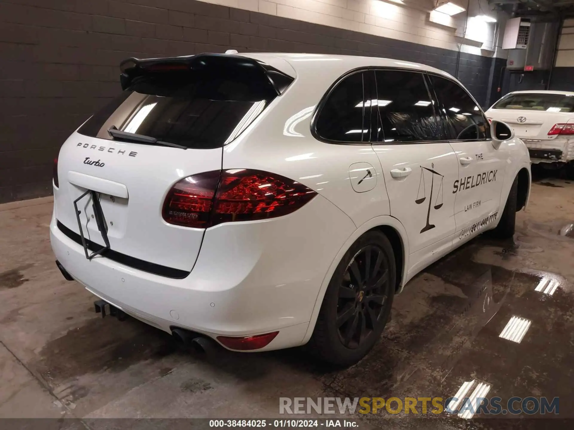 4 Photograph of a damaged car WP1AC2A25CLA83031 PORSCHE CAYENNE 2012