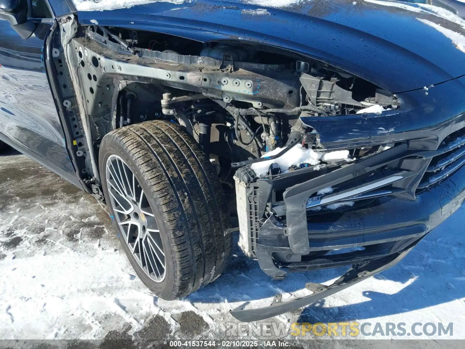 6 Photograph of a damaged car WP1AA2AY0KDA10359 PORSCHE CAYENNE 2019