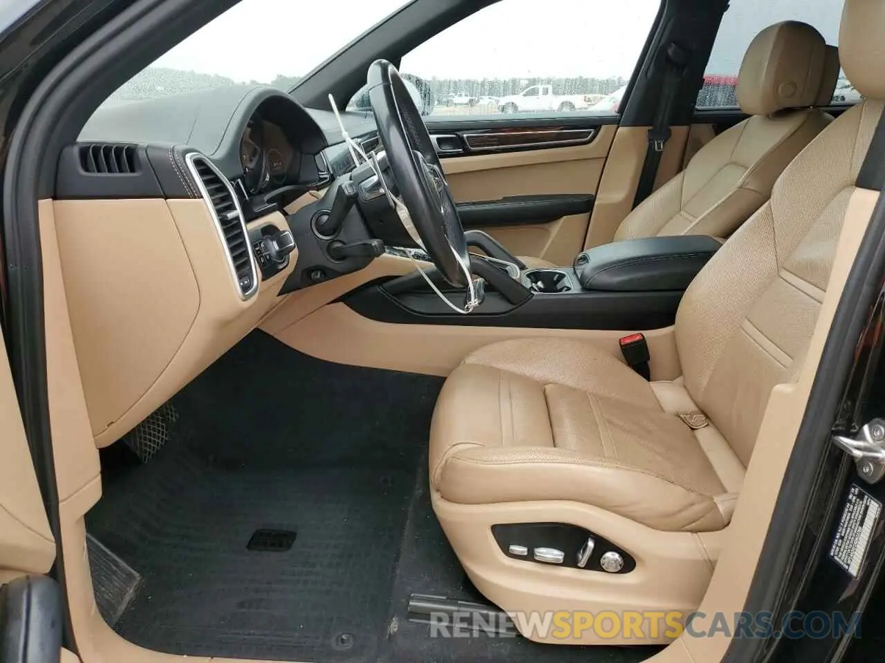 7 Photograph of a damaged car WP1AA2AY1KDA03789 PORSCHE CAYENNE 2019
