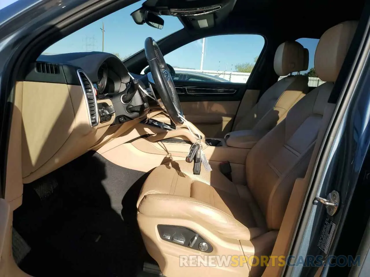 7 Photograph of a damaged car WP1AA2AY2KDA01596 PORSCHE CAYENNE 2019