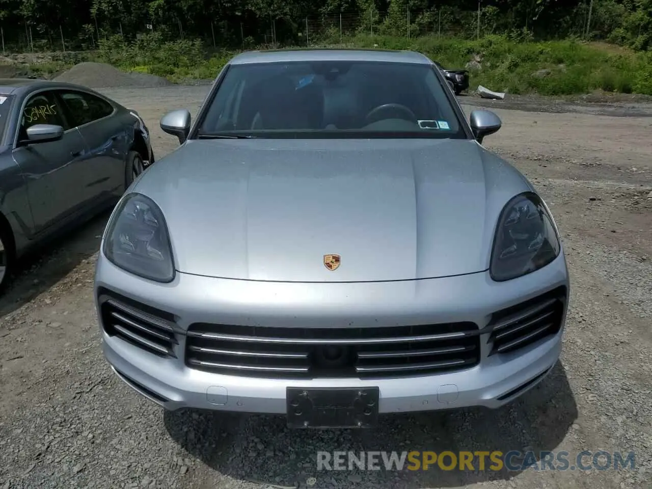 5 Photograph of a damaged car WP1AA2AY2KDA06944 PORSCHE CAYENNE 2019