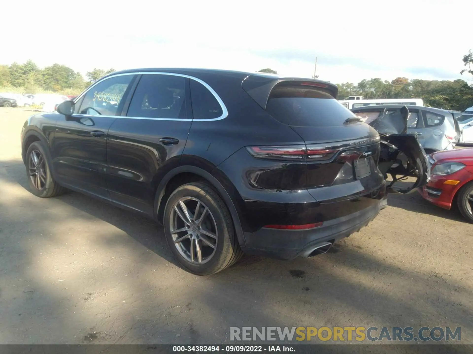 3 Photograph of a damaged car WP1AA2AY2KDA08175 PORSCHE CAYENNE 2019