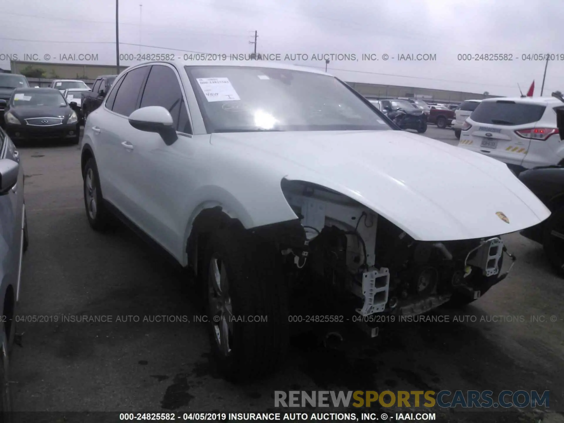 1 Photograph of a damaged car WP1AA2AY3KDA01896 PORSCHE CAYENNE 2019