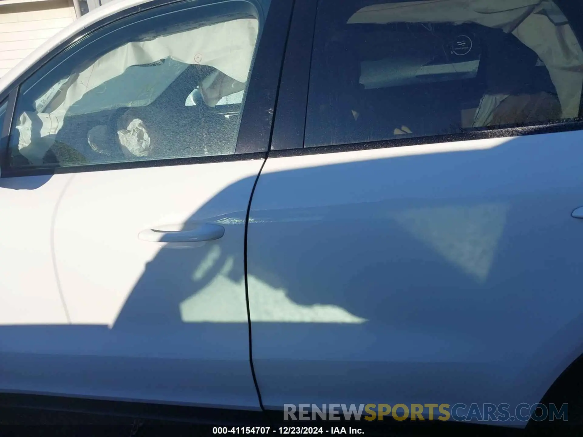 15 Photograph of a damaged car WP1AA2AY3KDA08427 PORSCHE CAYENNE 2019