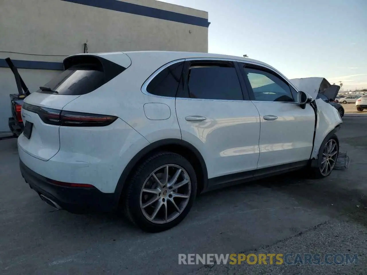 3 Photograph of a damaged car WP1AA2AY3KDA14678 PORSCHE CAYENNE 2019
