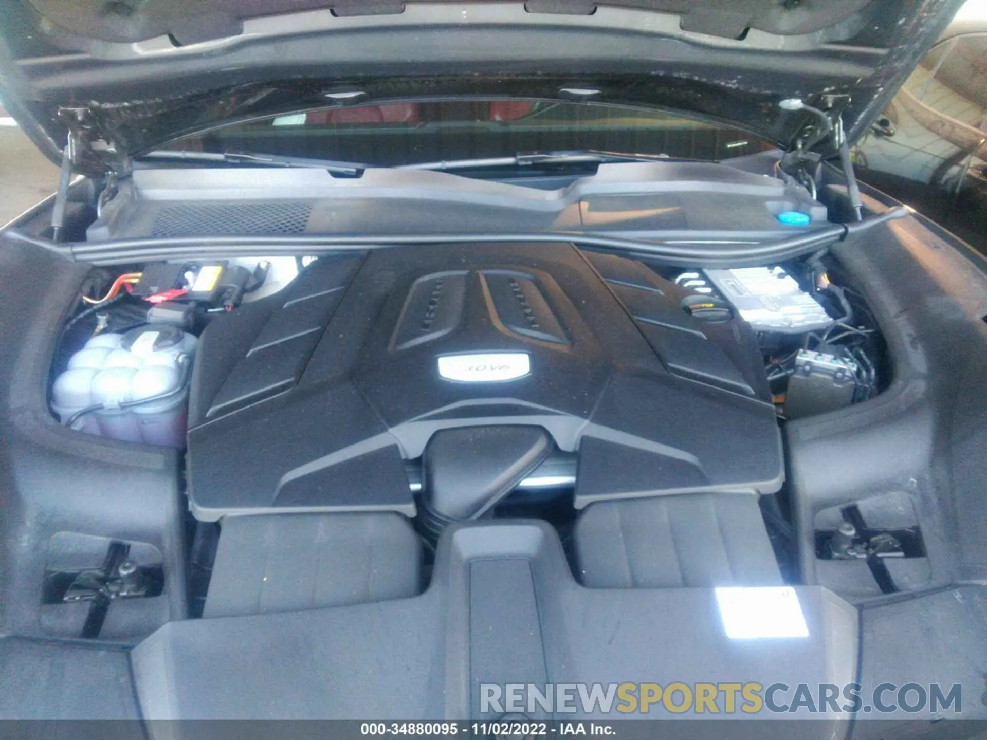 10 Photograph of a damaged car WP1AA2AY4KDA11028 PORSCHE CAYENNE 2019
