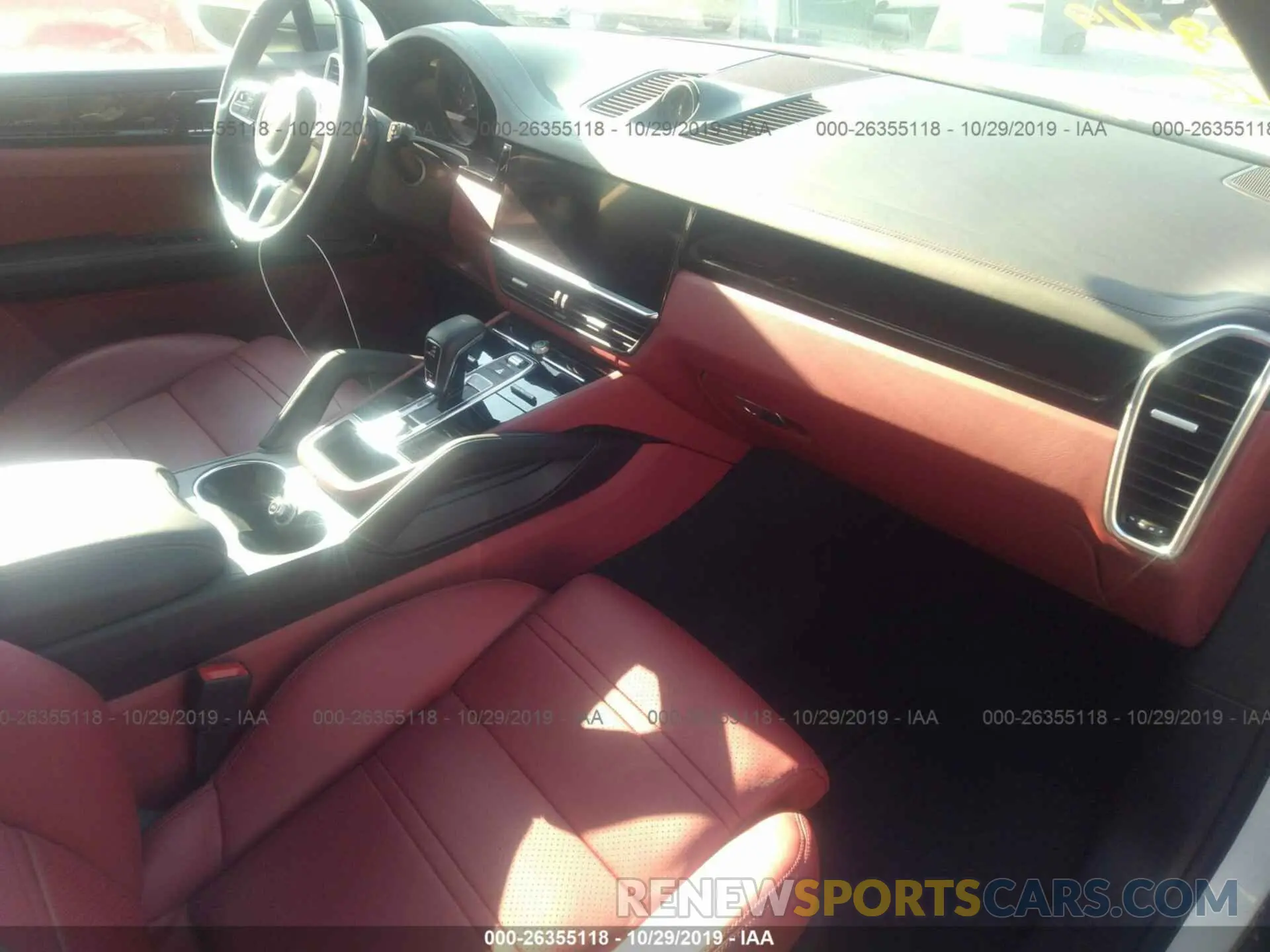 5 Photograph of a damaged car WP1AA2AY4KDA13703 PORSCHE CAYENNE 2019