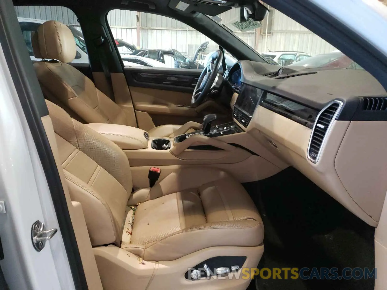 5 Photograph of a damaged car WP1AA2AY5KDA01155 PORSCHE CAYENNE 2019