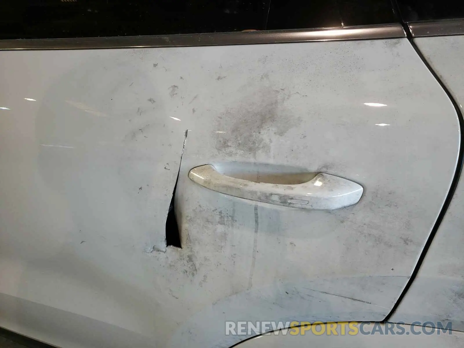 9 Photograph of a damaged car WP1AA2AY5KDA01155 PORSCHE CAYENNE 2019