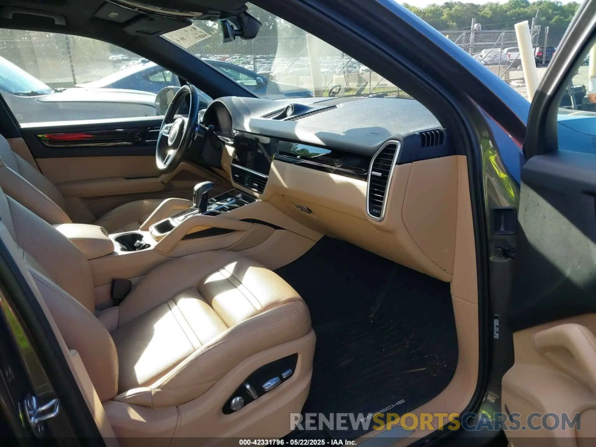 5 Photograph of a damaged car WP1AA2AY6KDA08082 PORSCHE CAYENNE 2019