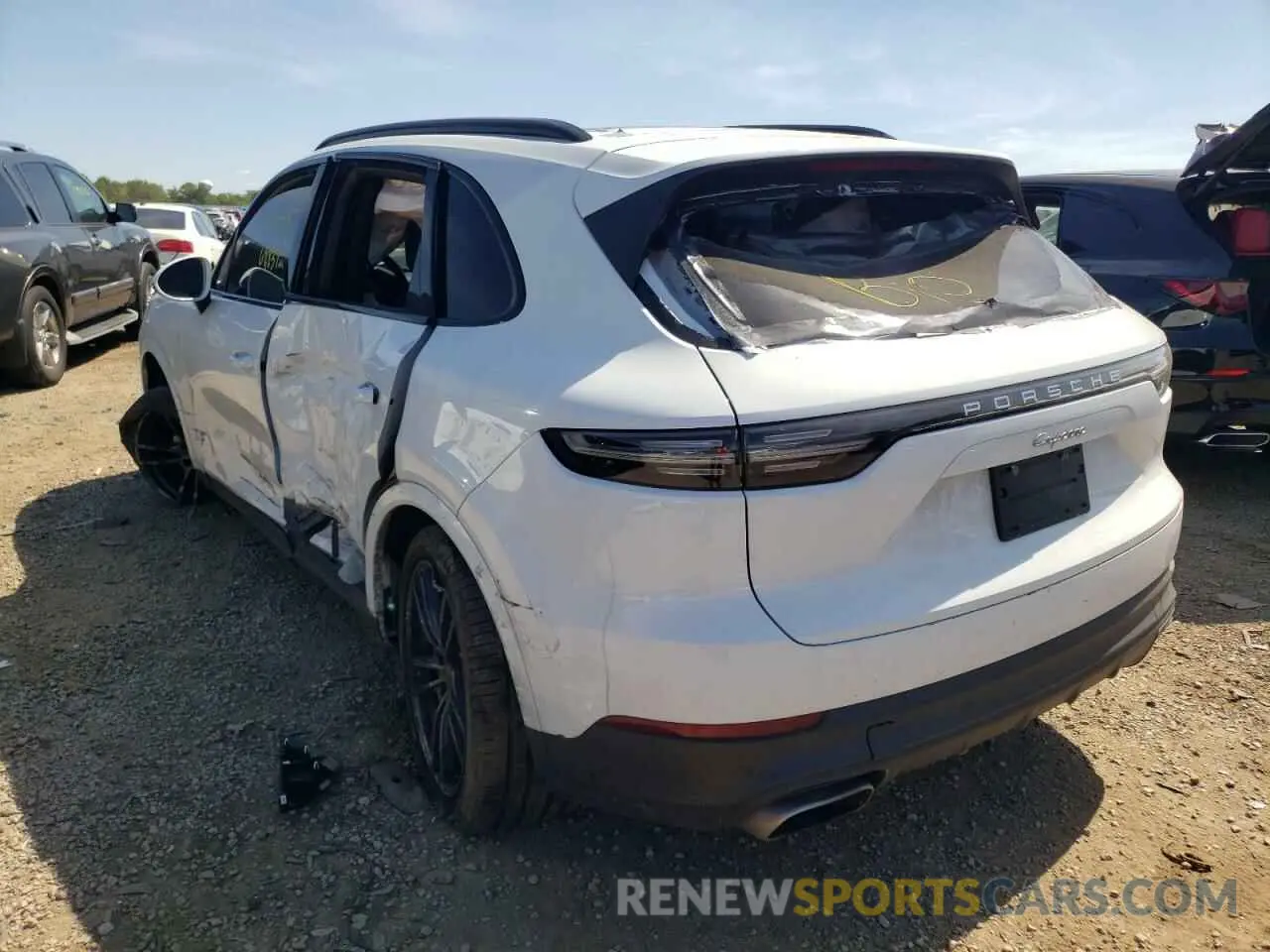 3 Фотография поврежденного автомобиля WP1AA2AY7KDA05806 PORSCHE CAYENNE 2019