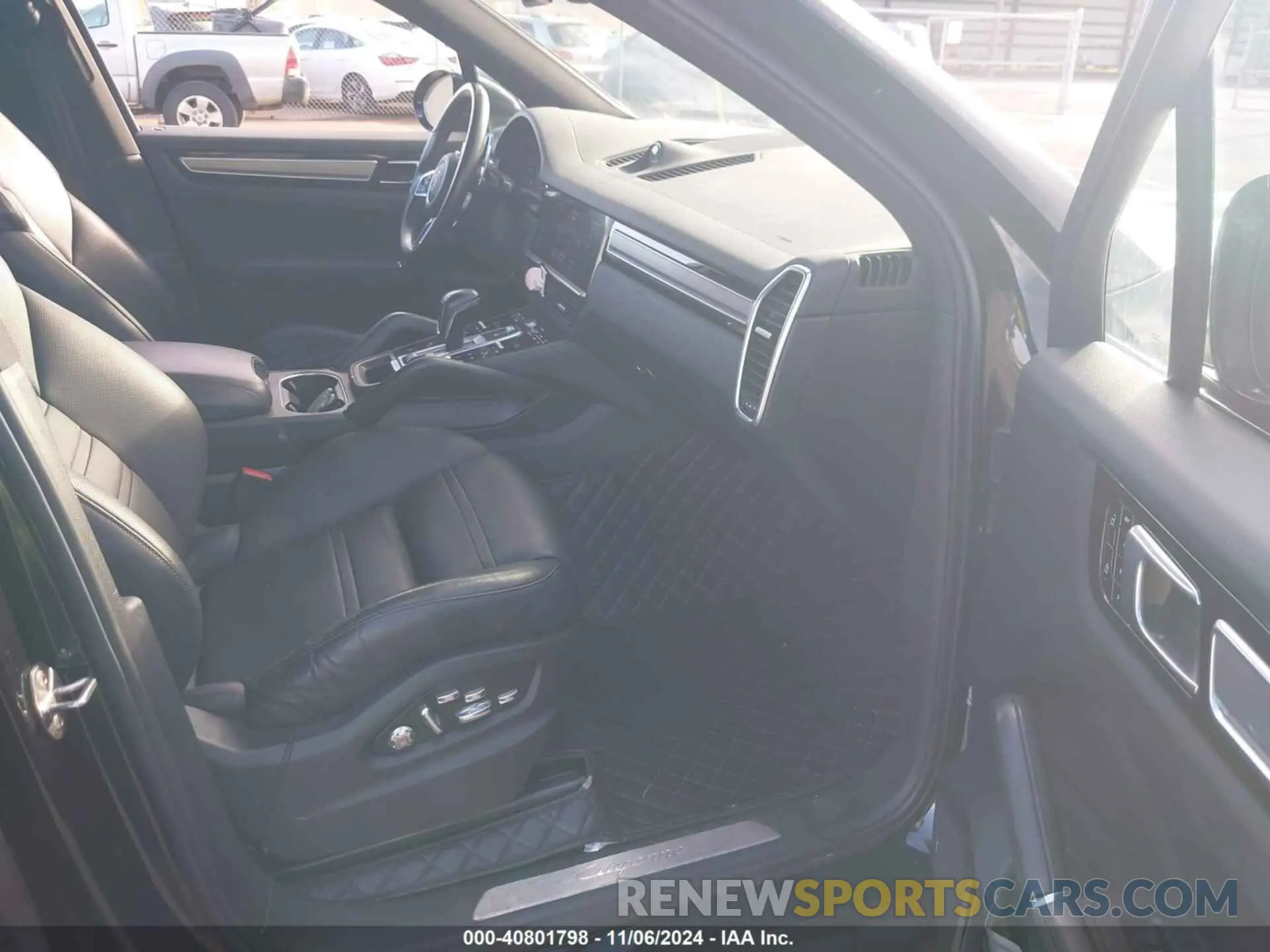 5 Photograph of a damaged car WP1AA2AY7KDA18782 PORSCHE CAYENNE 2019