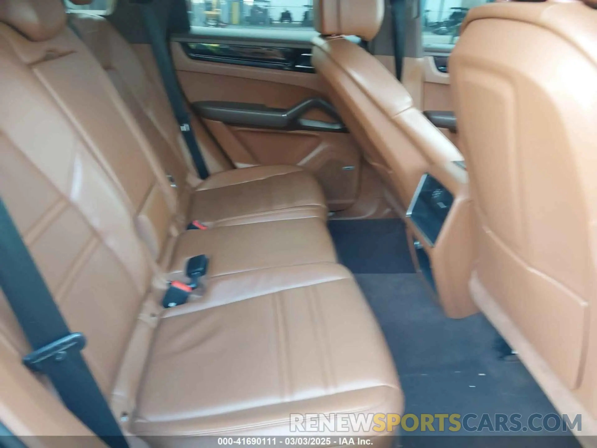 8 Фотография поврежденного автомобиля WP1AA2AY8KDA06172 PORSCHE CAYENNE 2019