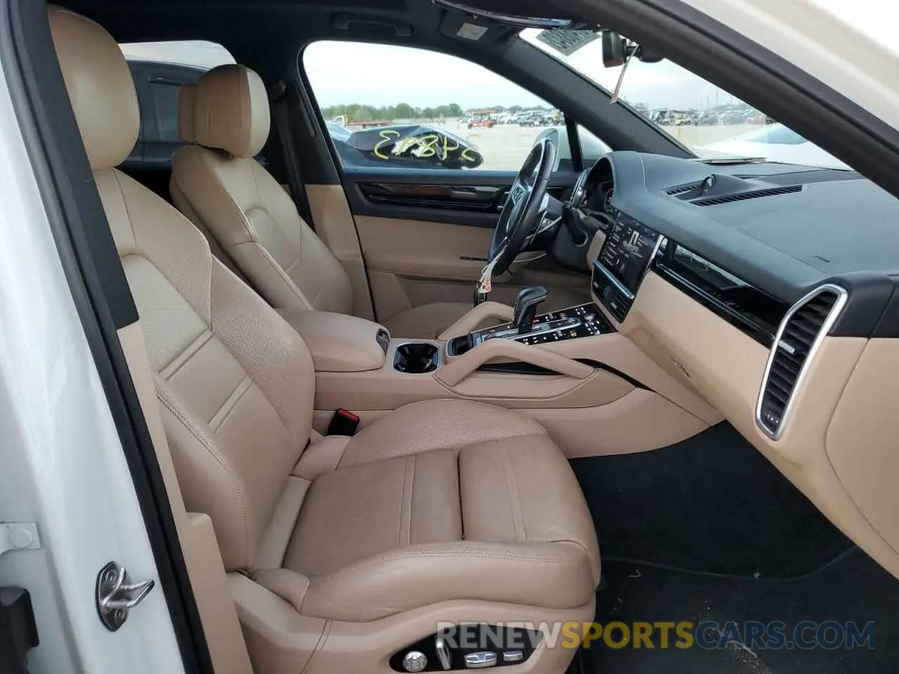 5 Photograph of a damaged car WP1AA2AY8KDA07936 PORSCHE CAYENNE 2019