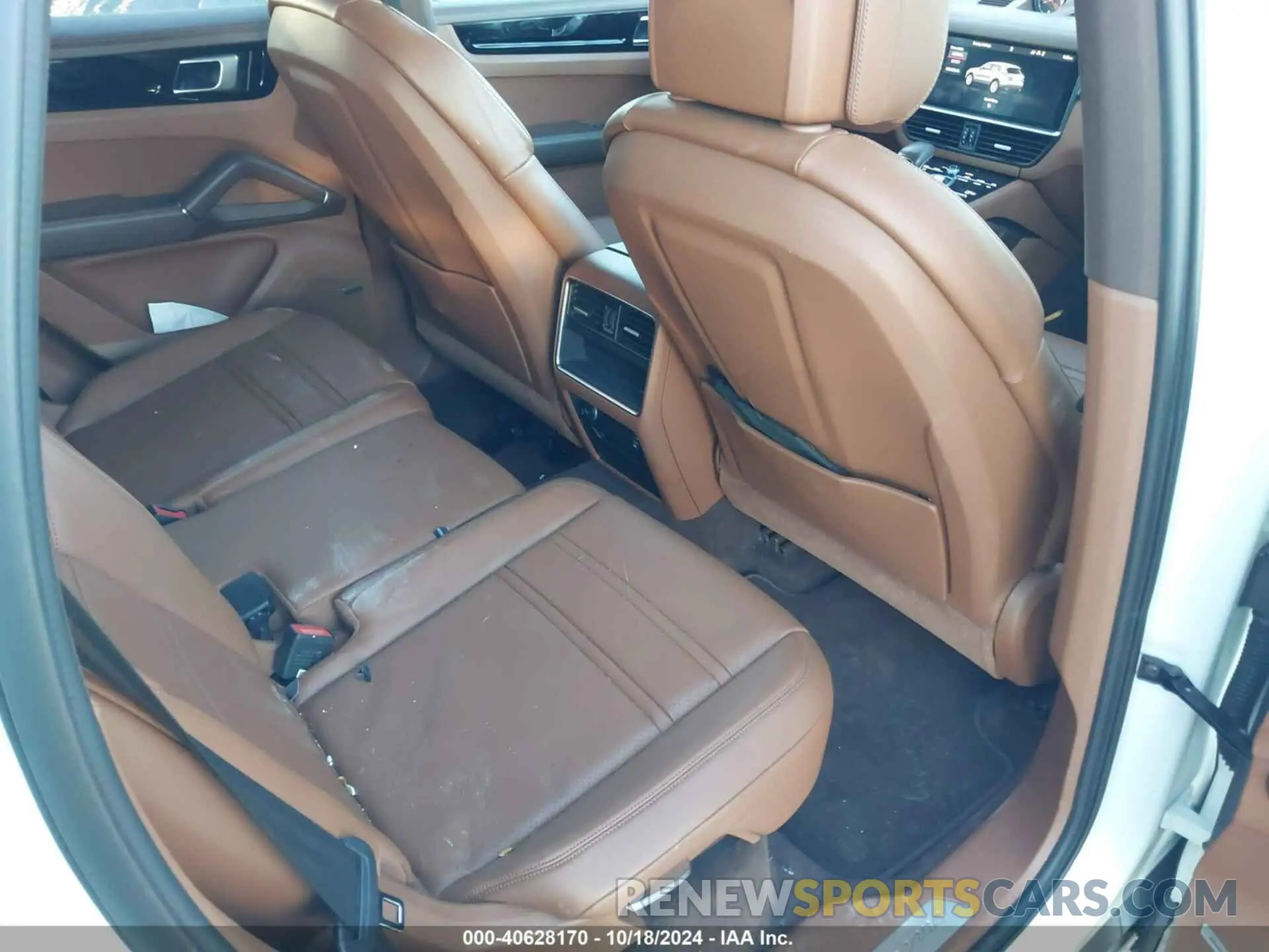 8 Photograph of a damaged car WP1AA2AY9KDA03538 PORSCHE CAYENNE 2019