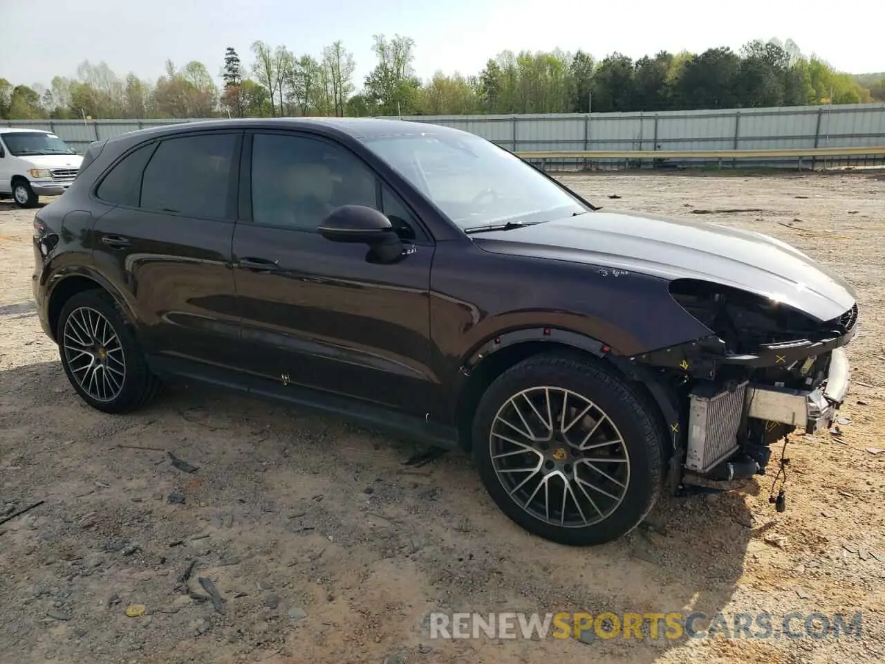 4 Photograph of a damaged car WP1AA2AYXKDA08134 PORSCHE CAYENNE 2019