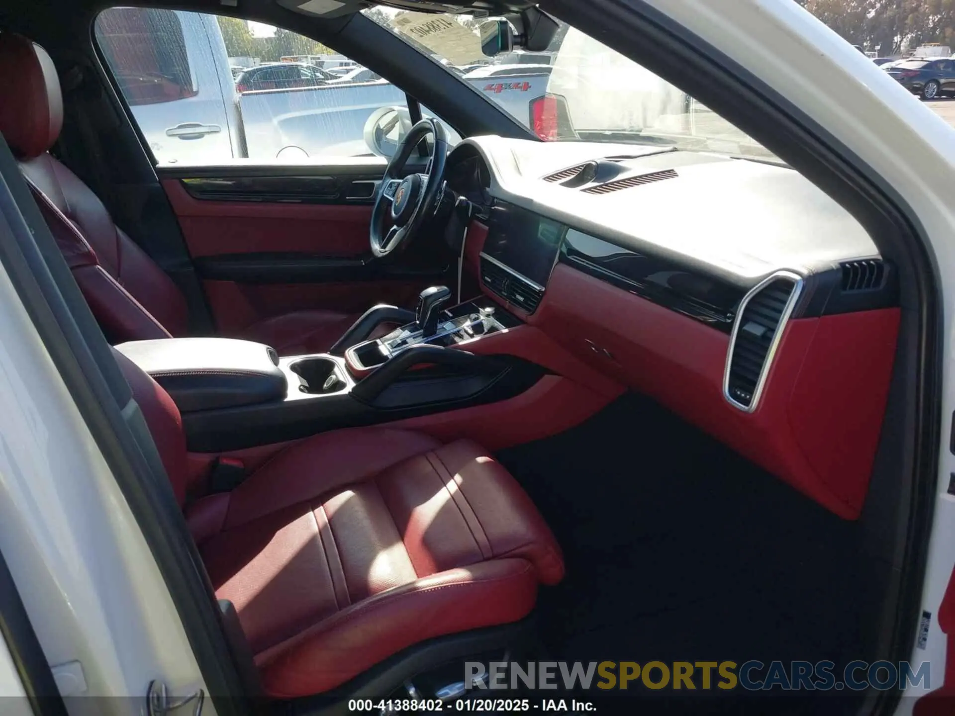 5 Photograph of a damaged car WP1AA2AYXKDA15309 PORSCHE CAYENNE 2019