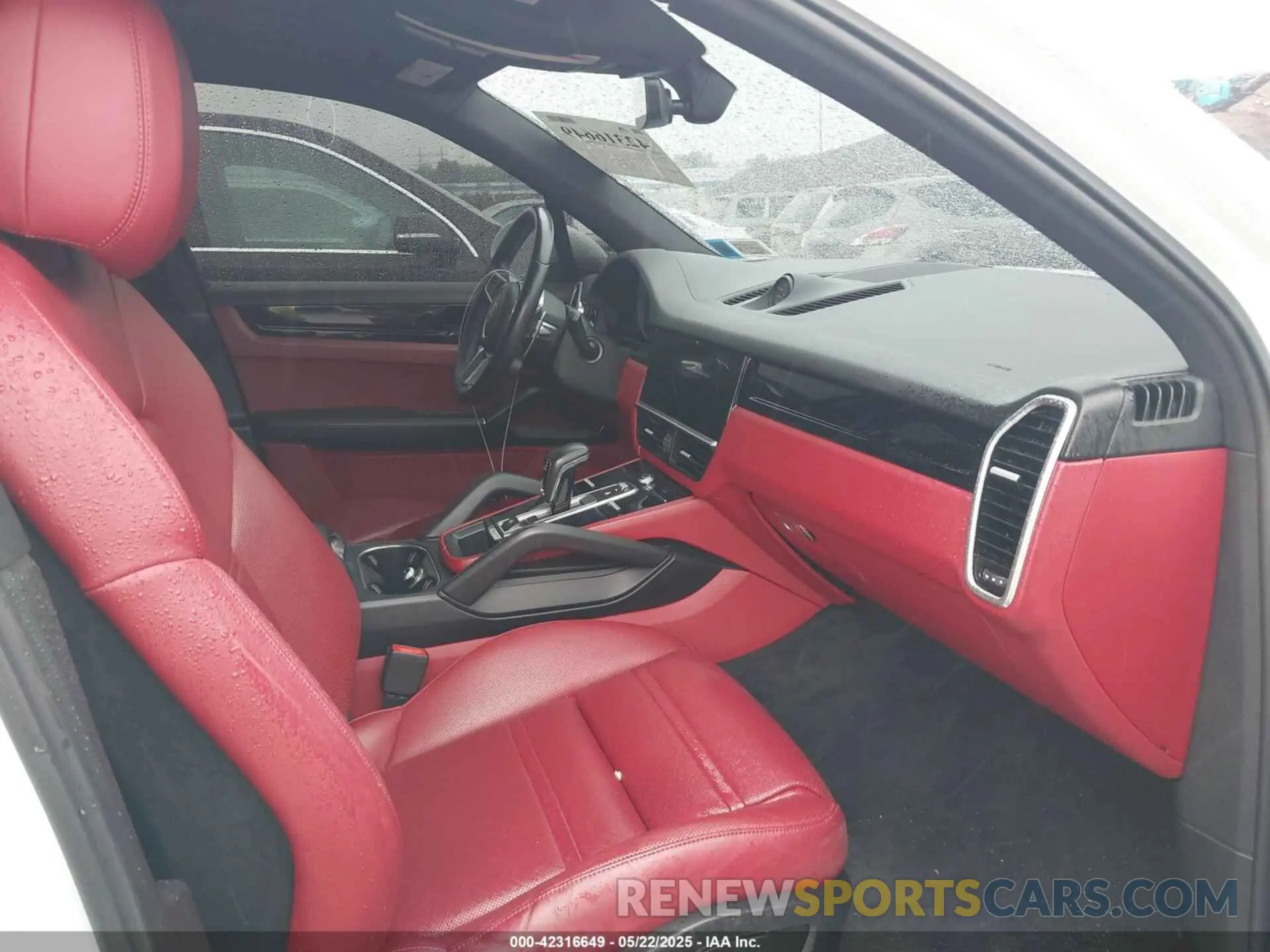 5 Photograph of a damaged car WP1AB2AY2KDA64548 PORSCHE CAYENNE 2019