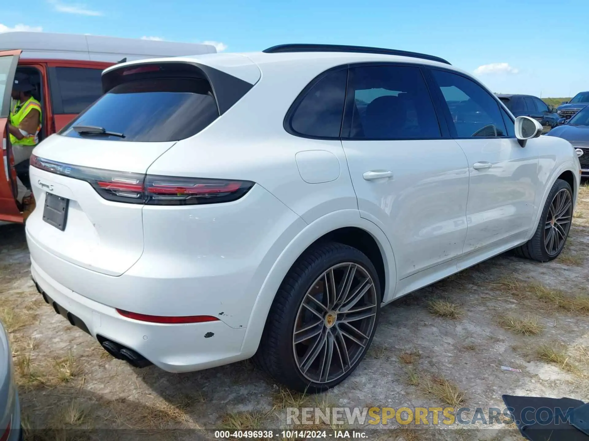 4 Photograph of a damaged car WP1AB2AY5KDA64026 PORSCHE CAYENNE 2019