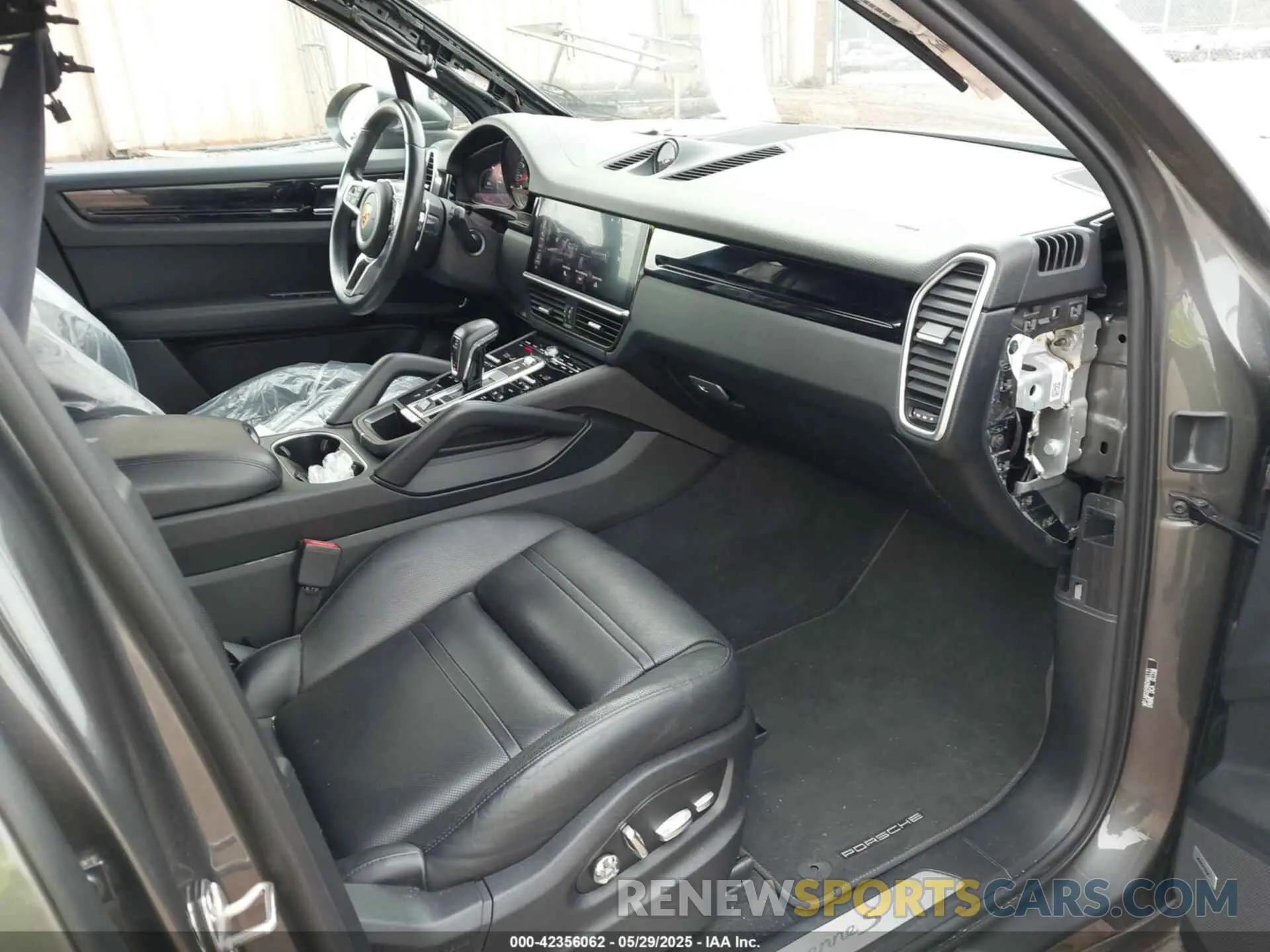 5 Photograph of a damaged car WP1AB2AYXKDA61171 PORSCHE CAYENNE 2019
