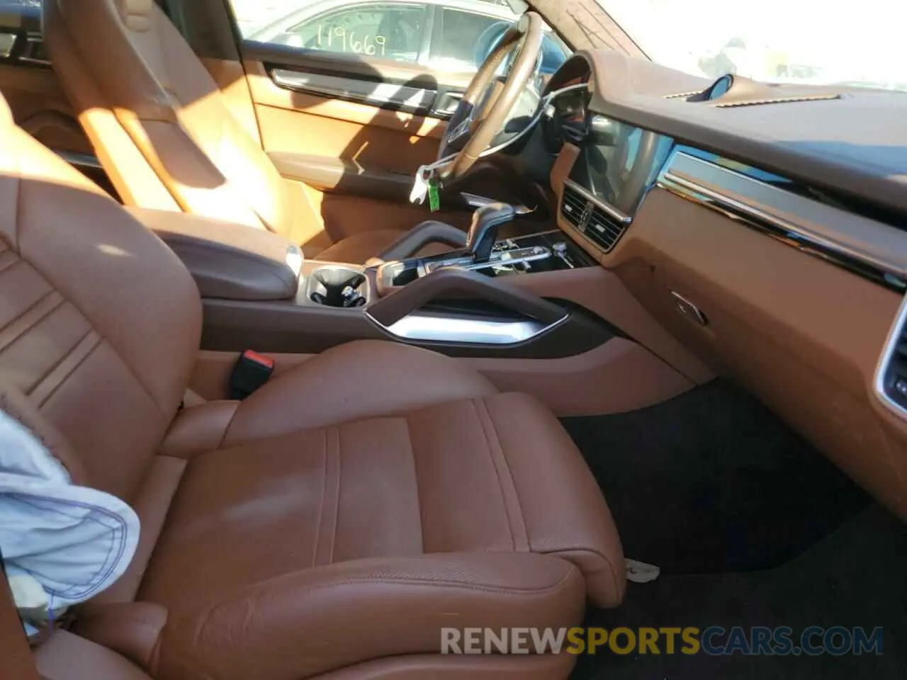 5 Photograph of a damaged car WP1AF2AY7KDA81141 PORSCHE CAYENNE 2019