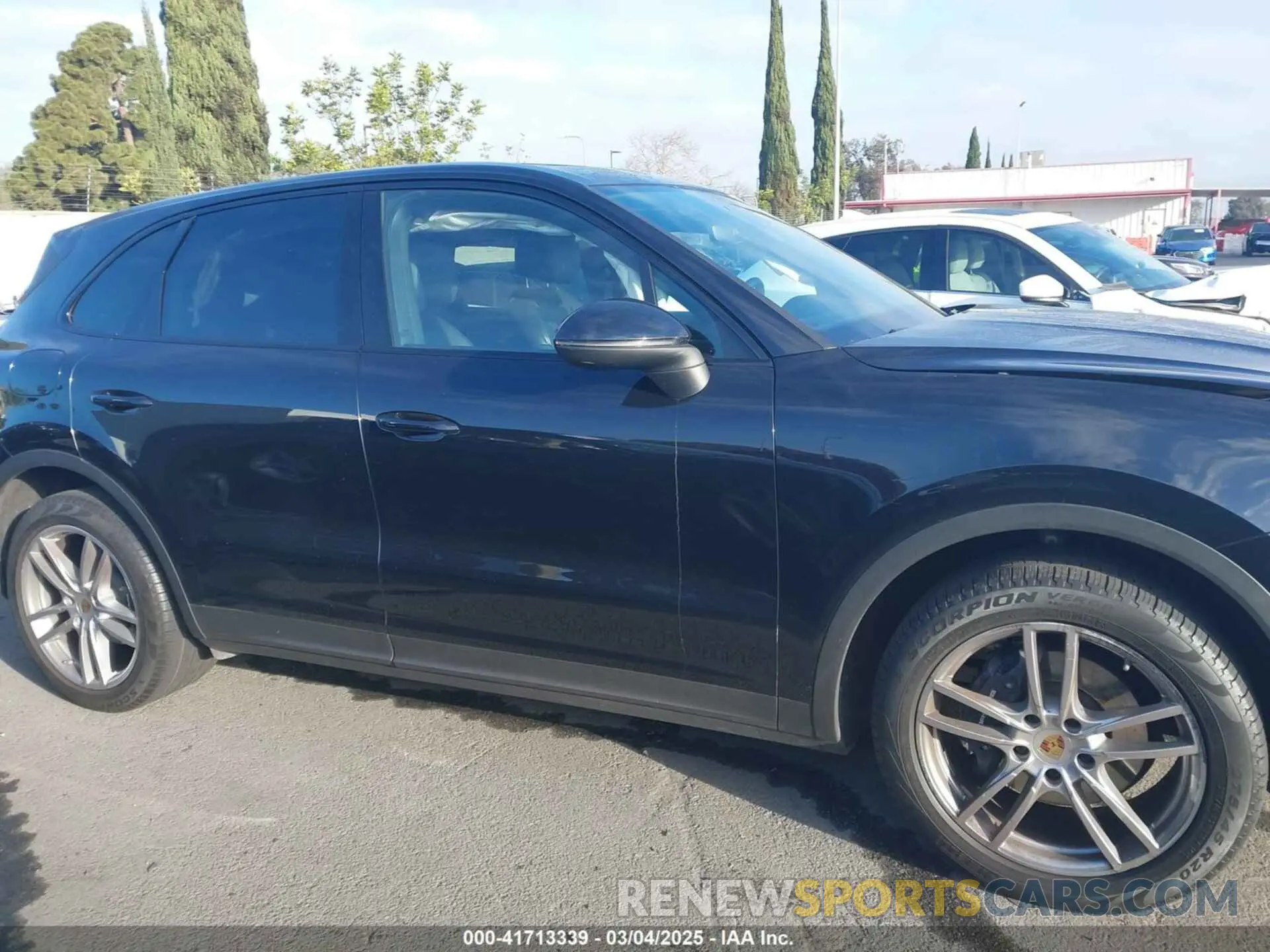 13 Фотография поврежденного автомобиля WP1AA2AY3LDA04136 PORSCHE CAYENNE 2020