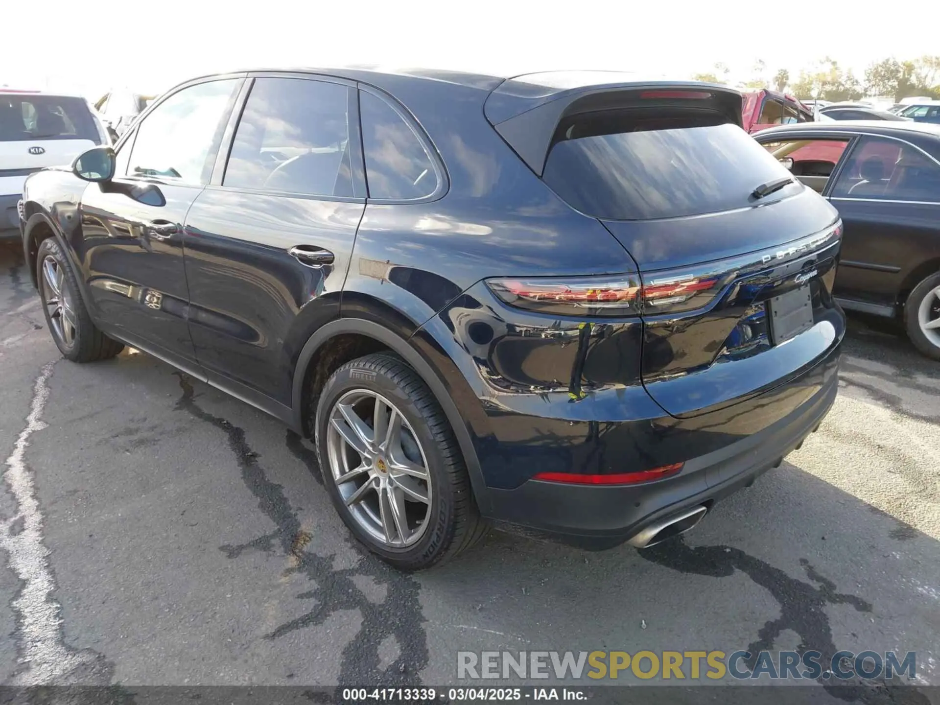 3 Фотография поврежденного автомобиля WP1AA2AY3LDA04136 PORSCHE CAYENNE 2020